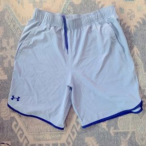 Under Armour athletic shorts in excellent condition!